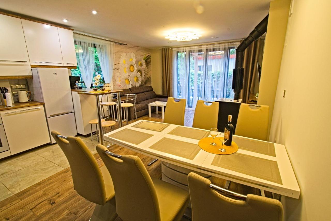 Daisy - Sunny Flowers Apartments Лукенцин Экстерьер фото