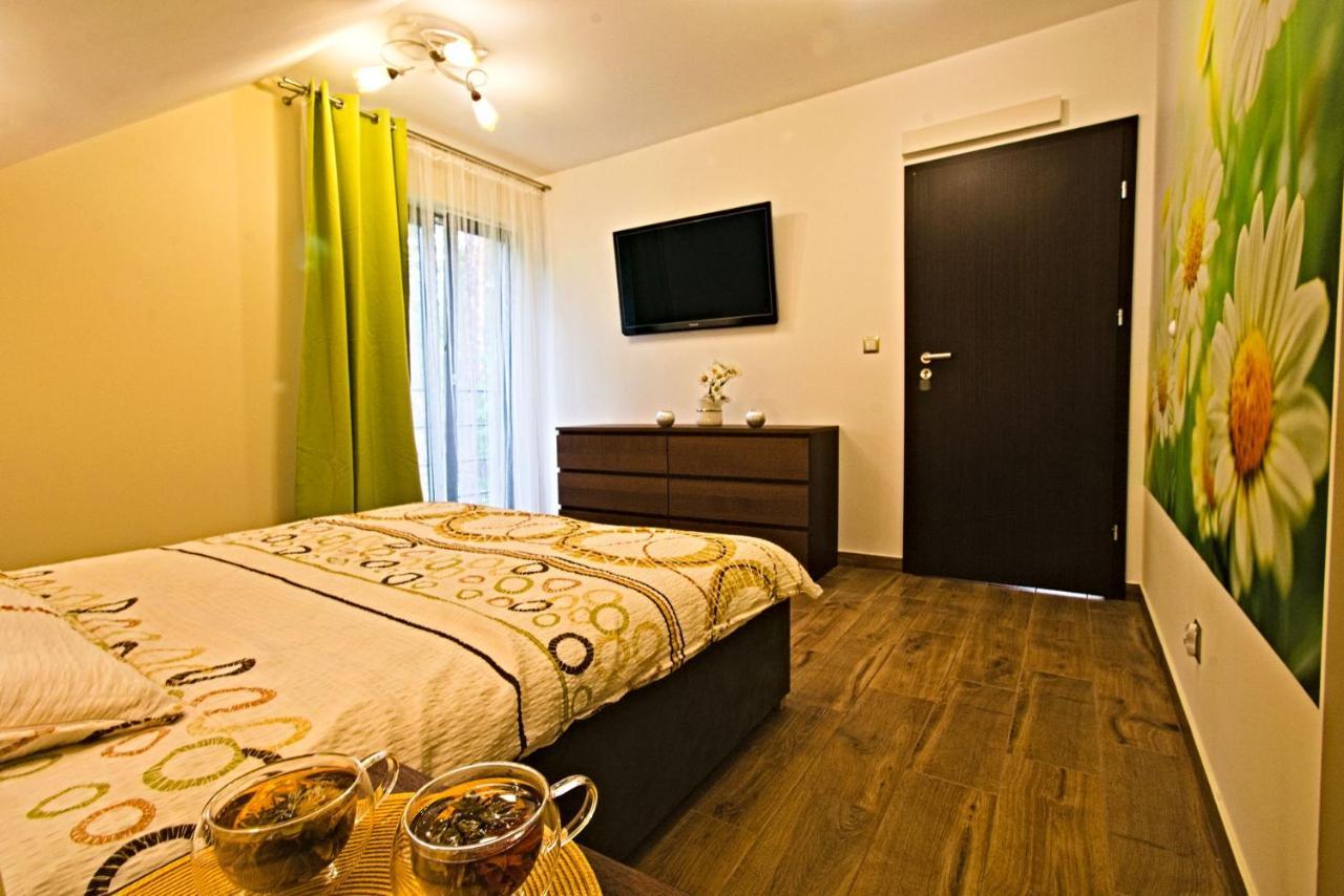 Daisy - Sunny Flowers Apartments Лукенцин Экстерьер фото