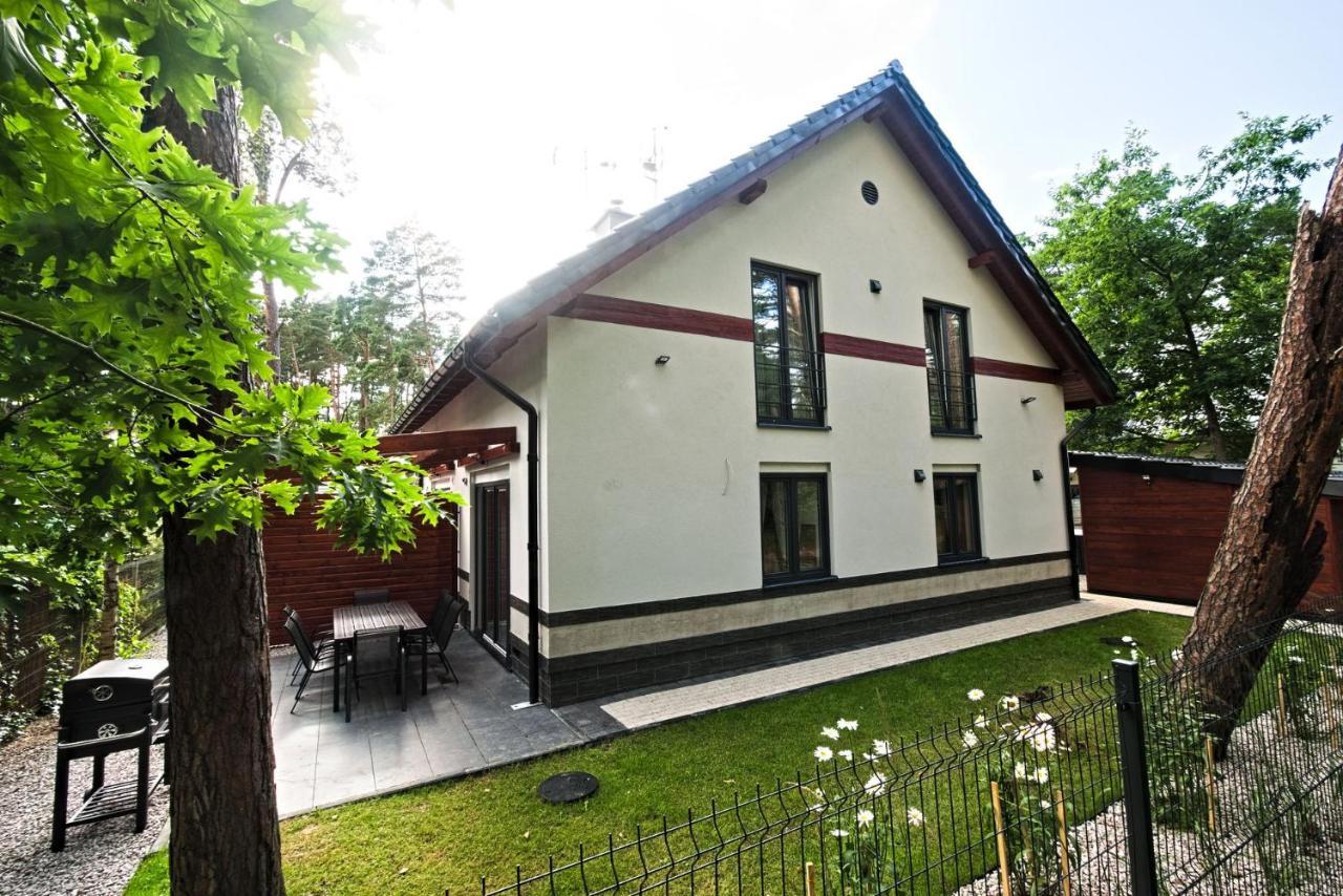 Daisy - Sunny Flowers Apartments Лукенцин Экстерьер фото